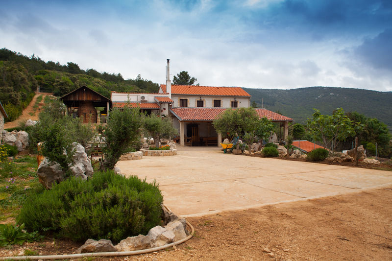 Hotel Zlatni Lav Martinšćica Eksteriør bilde